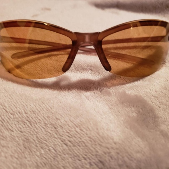 DVF Sun Glasses - Picture 1 of 5